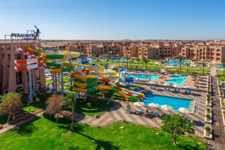 Pickalbatros Aqua Park Resort Hurghada bovenaanzicht