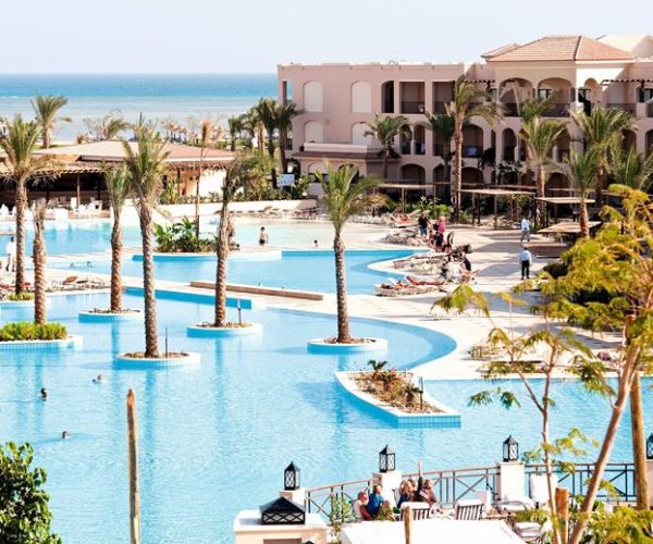 De zwembaden van Hotel Jaz Aquamarine Resort in Hurghada