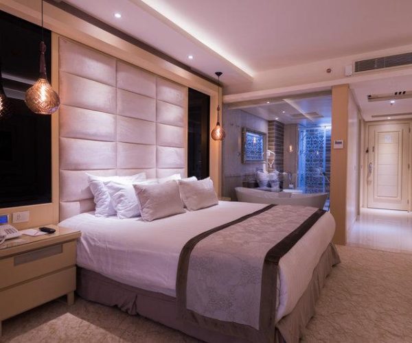 hotel kaisol romance resort in Hurghada een van de slaapkamers die het resort heeft