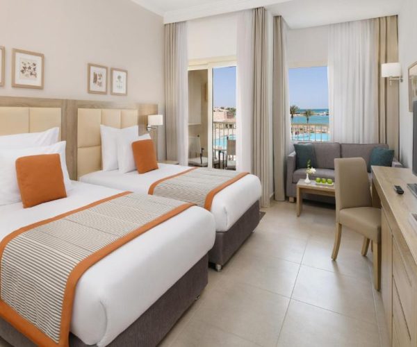 jaz casa del mar beach in hurghada slaapkamer die je kan krijgen met uitzicht op de oceaan